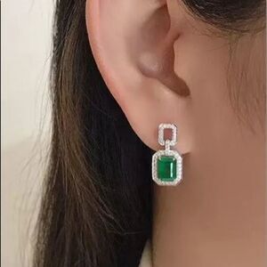 The Oz Drop 925 Emerald green estate inspired cubic zirconia earrings